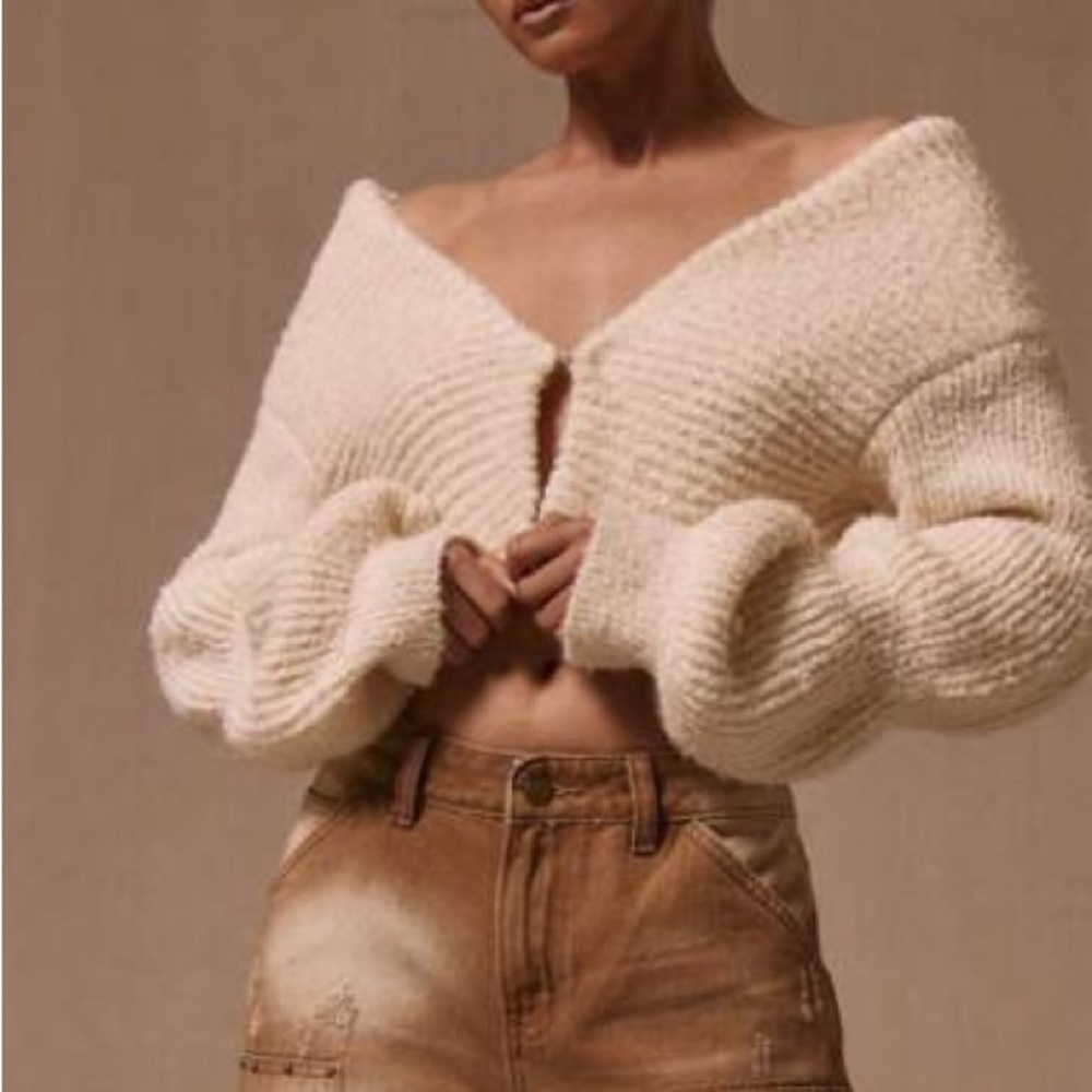 Cozy Cream Women's Cardigan